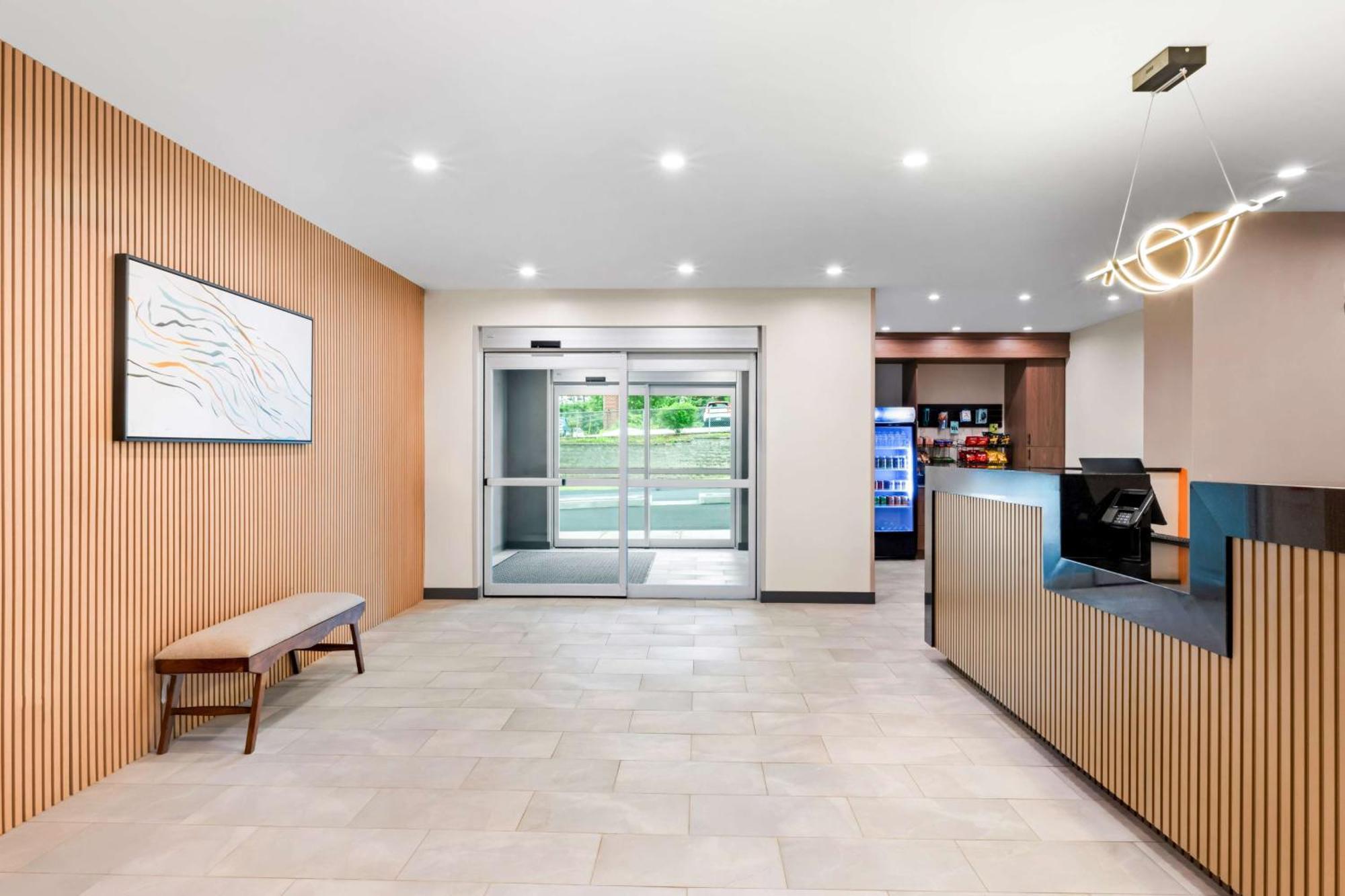 Best Western Niantic - New London, Mystic Area Εξωτερικό φωτογραφία