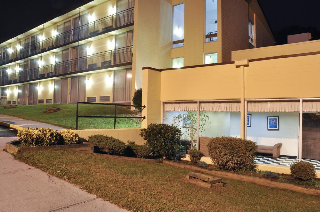 Best Western Niantic - New London, Mystic Area Εξωτερικό φωτογραφία